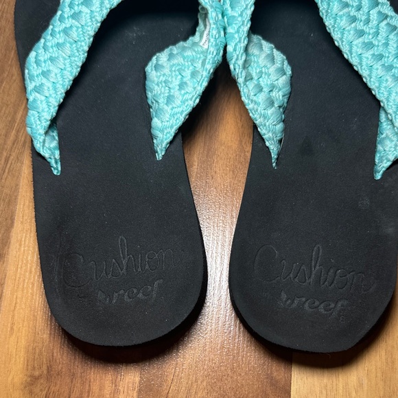 Reef Black and Aqua Flip Flops - Picture 5 of 6